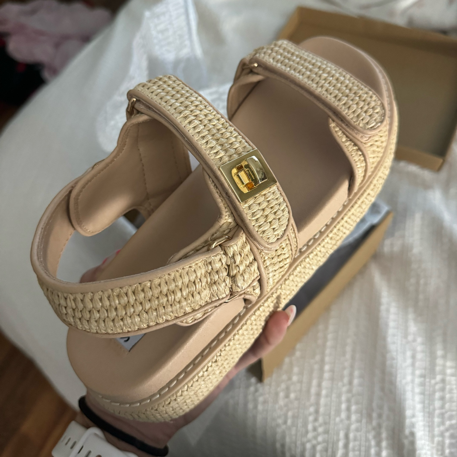 The best shoe going into spring and summer!! 

#LTKfindsunder100 #LTKSeasonal #LTKshoecrush