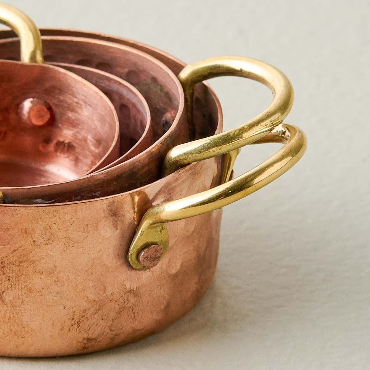Hammered Copper and Gold Measuring Cups Ornament | Magnolia