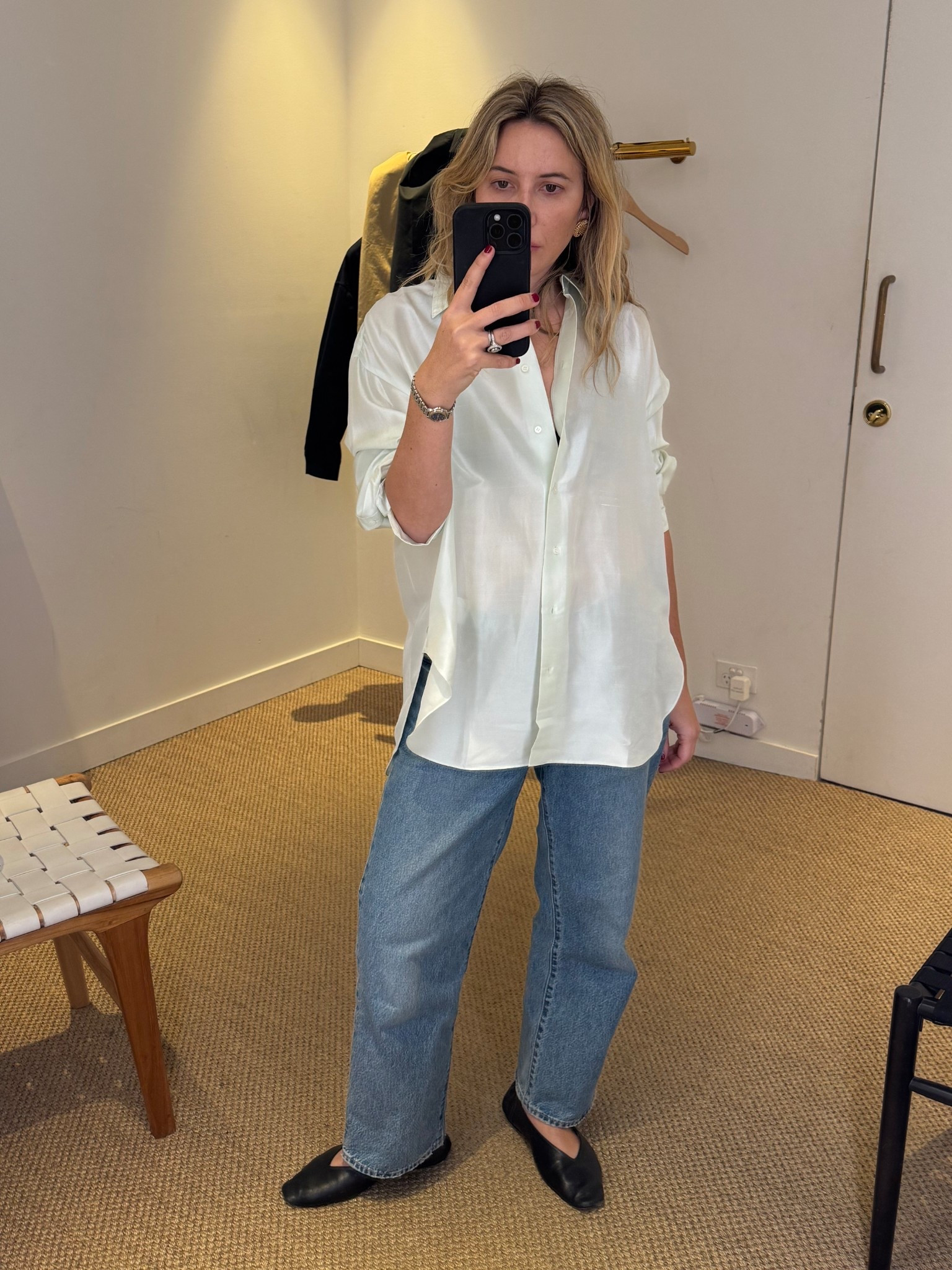 Silk shirt on sale (I sized up). 

#LTKstyletip #LTKsale #LTKaustralia