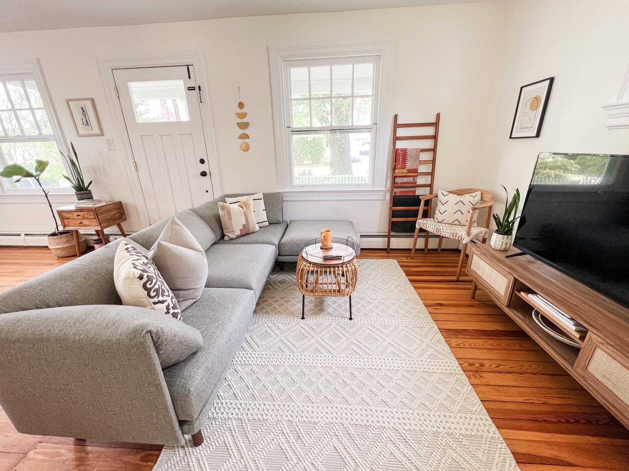 Love our Burrow sectional in our small but very cozy living area 

#LTKhome