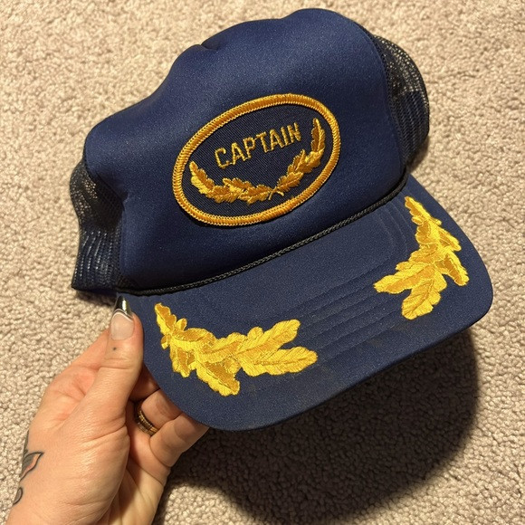 Vintage captain trucker hat | Poshmark