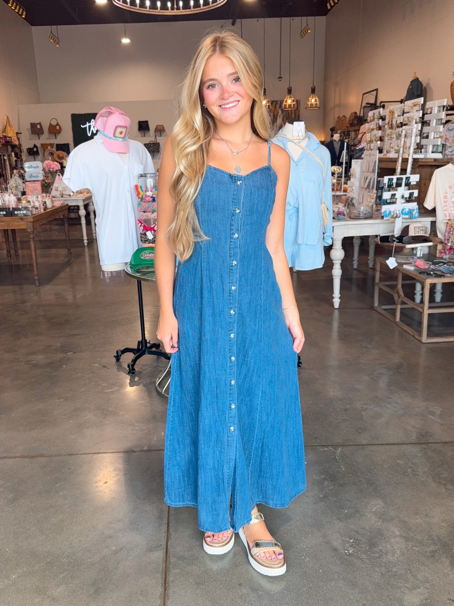 A good dress for gamedays or concerts!💙 

Can be bought at mustard seed boutique as well

#LTKPetite #LTKStyleTip #LTKSaleAlert