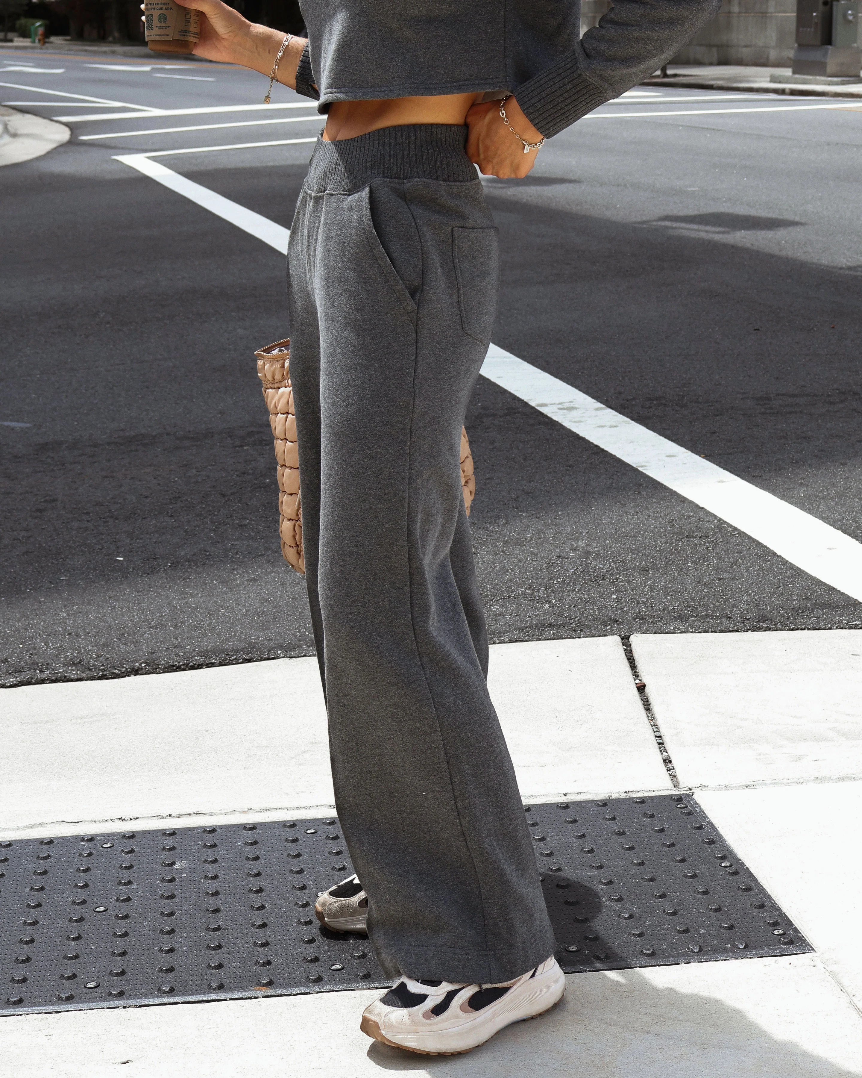 Leisure Theory Fleece Drawstring Sweatpants | VICI