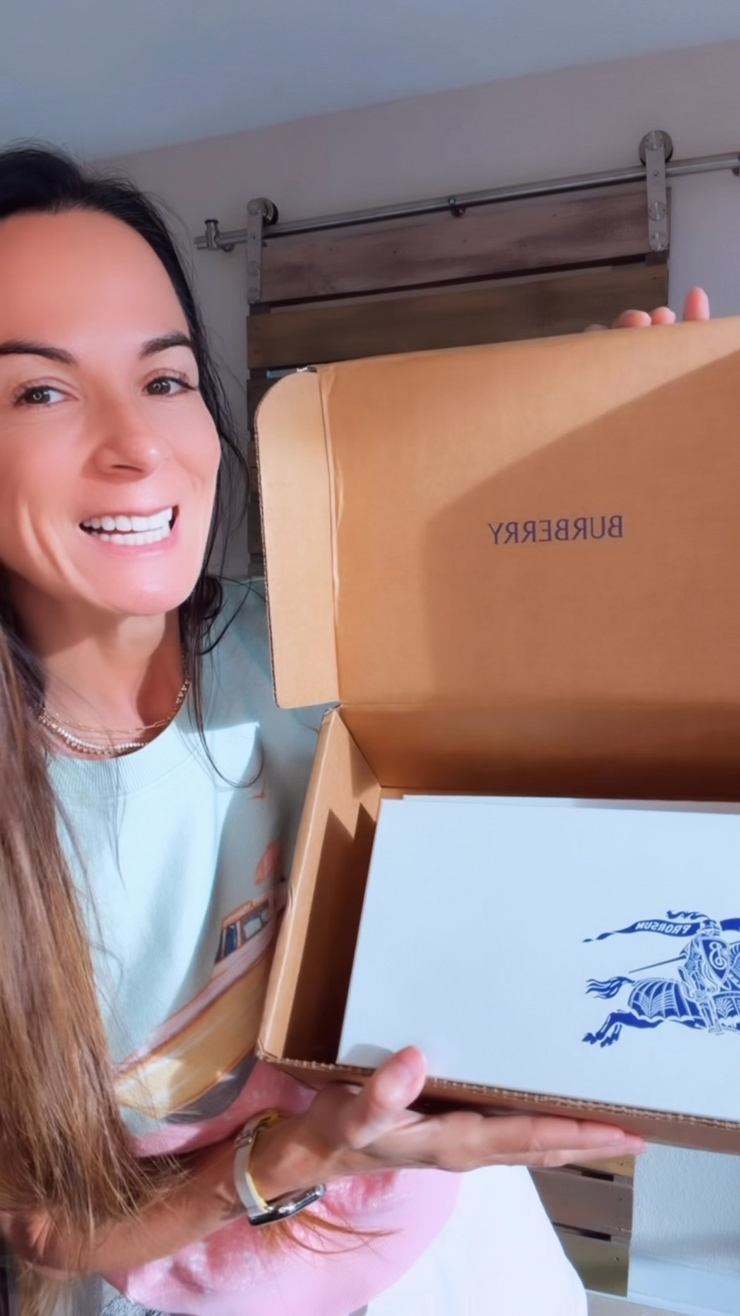 Wednesday’s bougie unboxing just got VERY dangerous for my wallet 😅🤍
This Burberry x Hunza G collab?! Immediate obsession. The iconic plaid mixed with the stretchy one-size-fits-all swimwear we all know and love is basically beach girl heaven.

And the matching skirt that doubles as a tank top? Stopppp. So chic. So effortless. So “yes I absolutely justified this purchase because I live at the beach” energy 🌊☀️

The texture, the fit, the details… it’s giving luxury coastal girl in the best way possible. Now excuse me while I convince myself I needed every color 😌

#BurberryxHunzaG #BougieUnboxing #BeachGirlStyle #LuxurySwimwear #NicoleColeeStyle

#LTKgrwm #LTKdayinmylife #LTKootd