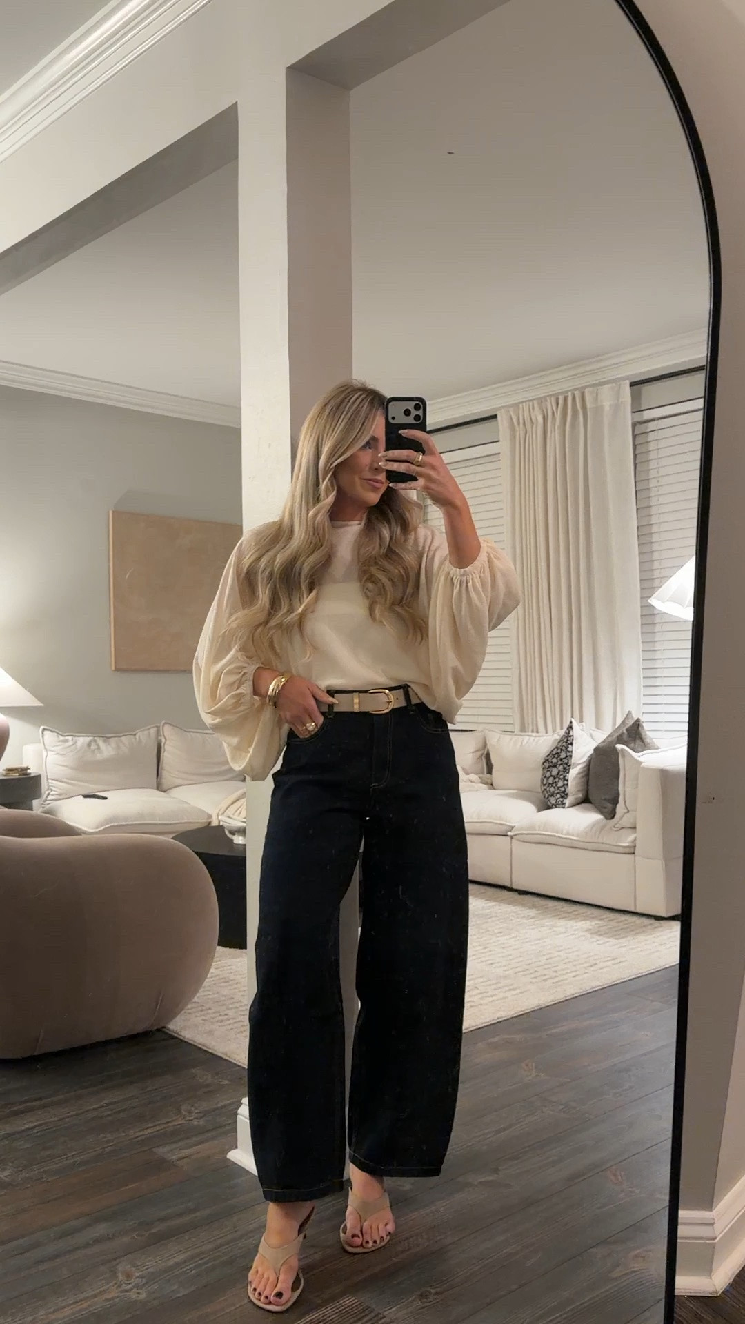 Friday ootd- love these jeans!

#LTKSeasonal #LTKootd