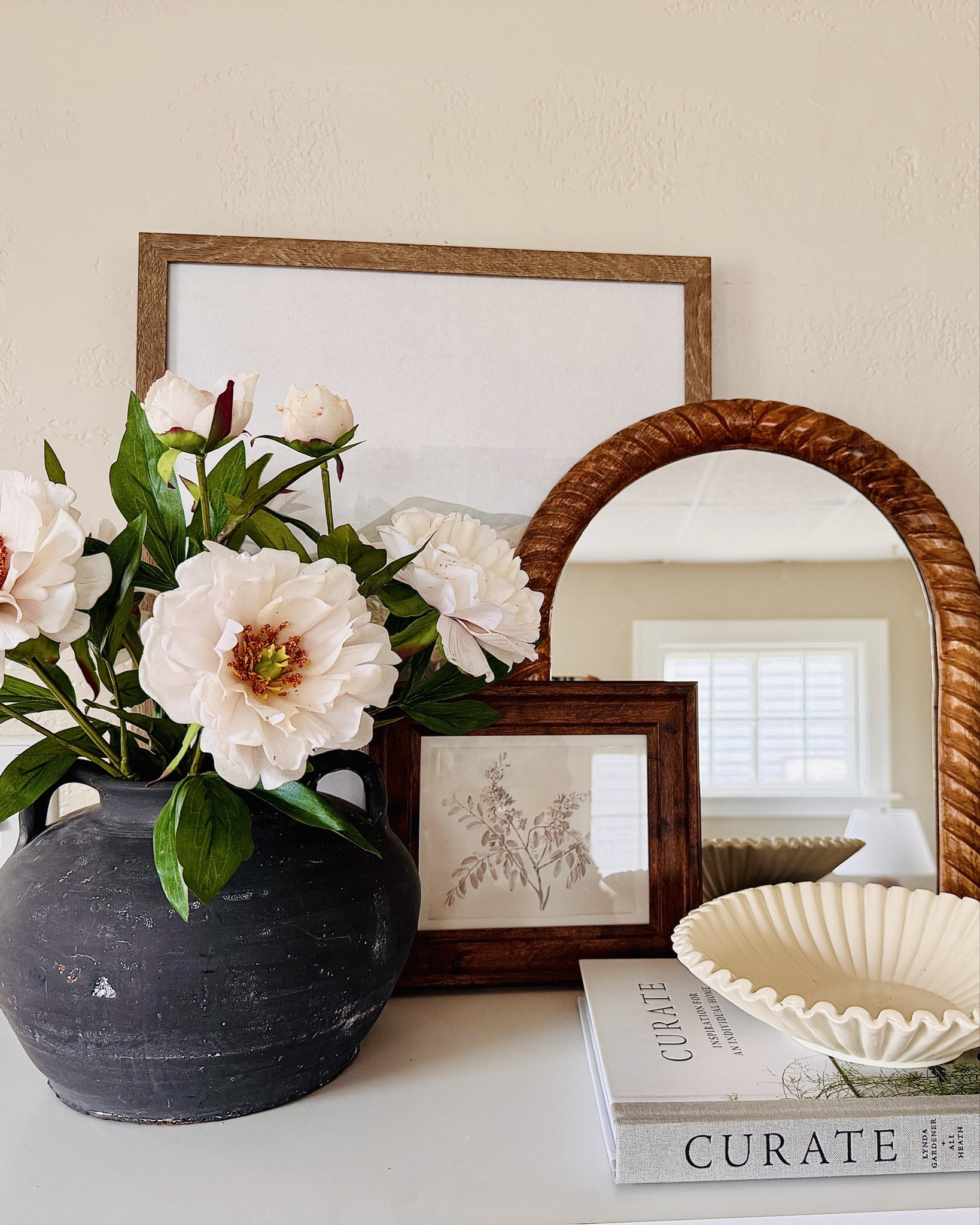 Sharing some spring spring views around my home 🌺 

Home decor | Spring | Home styling 

#LTKSeasonal #LTKdayinmylife #LTKU