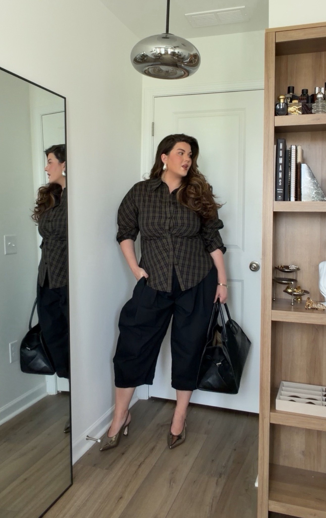 Wearing XL in both the top and pants. The top runs small in the chest so if you’re busty, size up

#LTKMidsize #LTKSaleAlert #LTKWorkwear