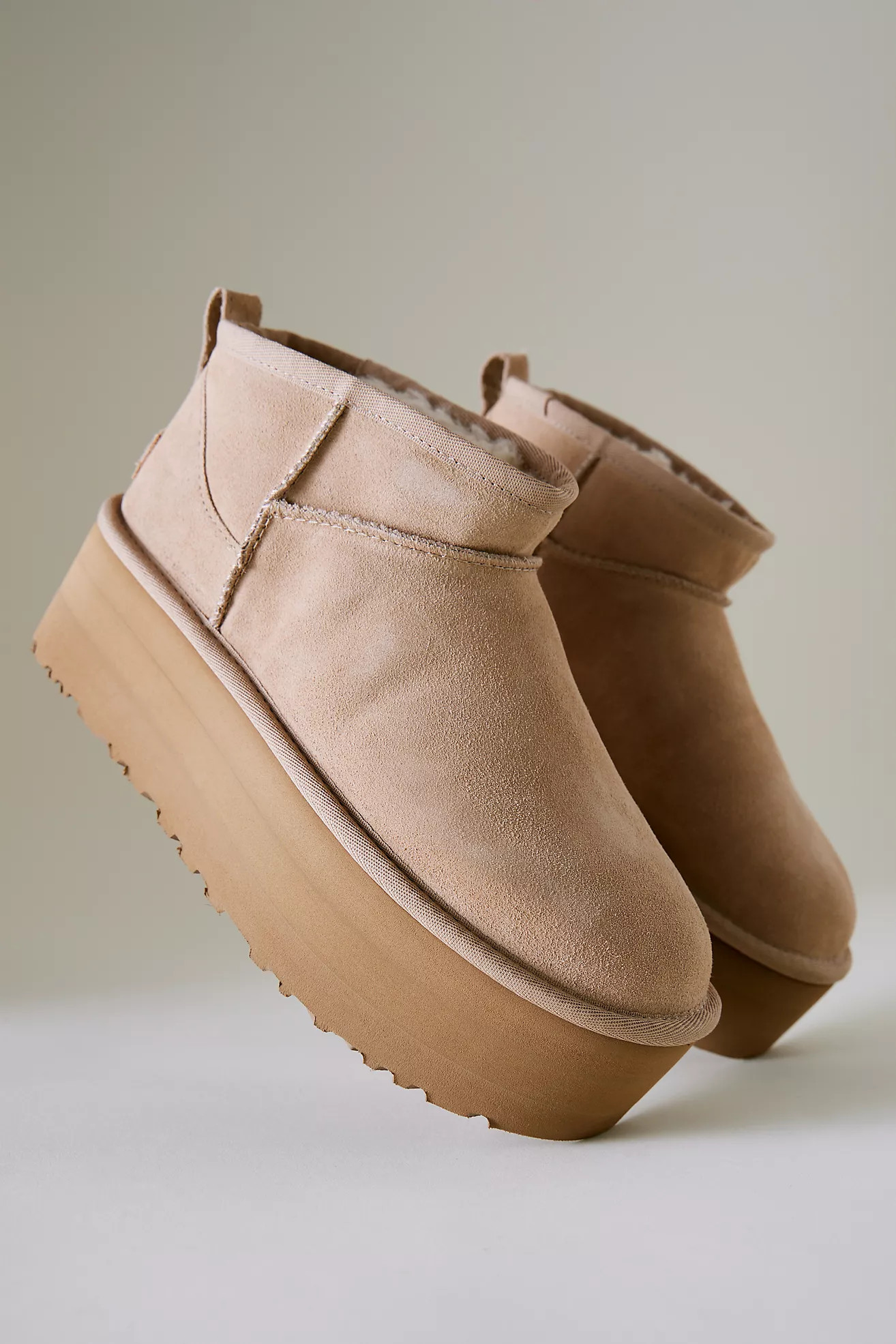 UGG Classic Ultra Mini Platform Boots | Anthropologie (UK)
