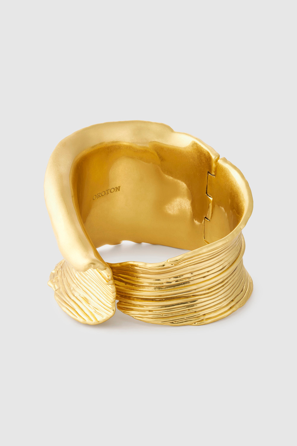 Seagrass Cuff - Worn Gold | Oroton | Oroton