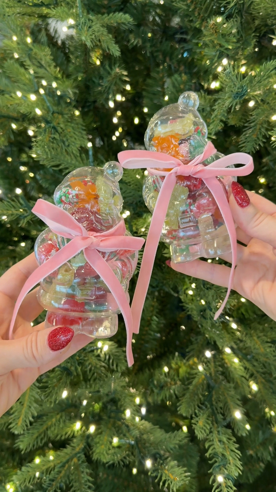 Christmas gift idea: candy salad!

#LTKVideo #LTKHoliday #LTKSeasonal