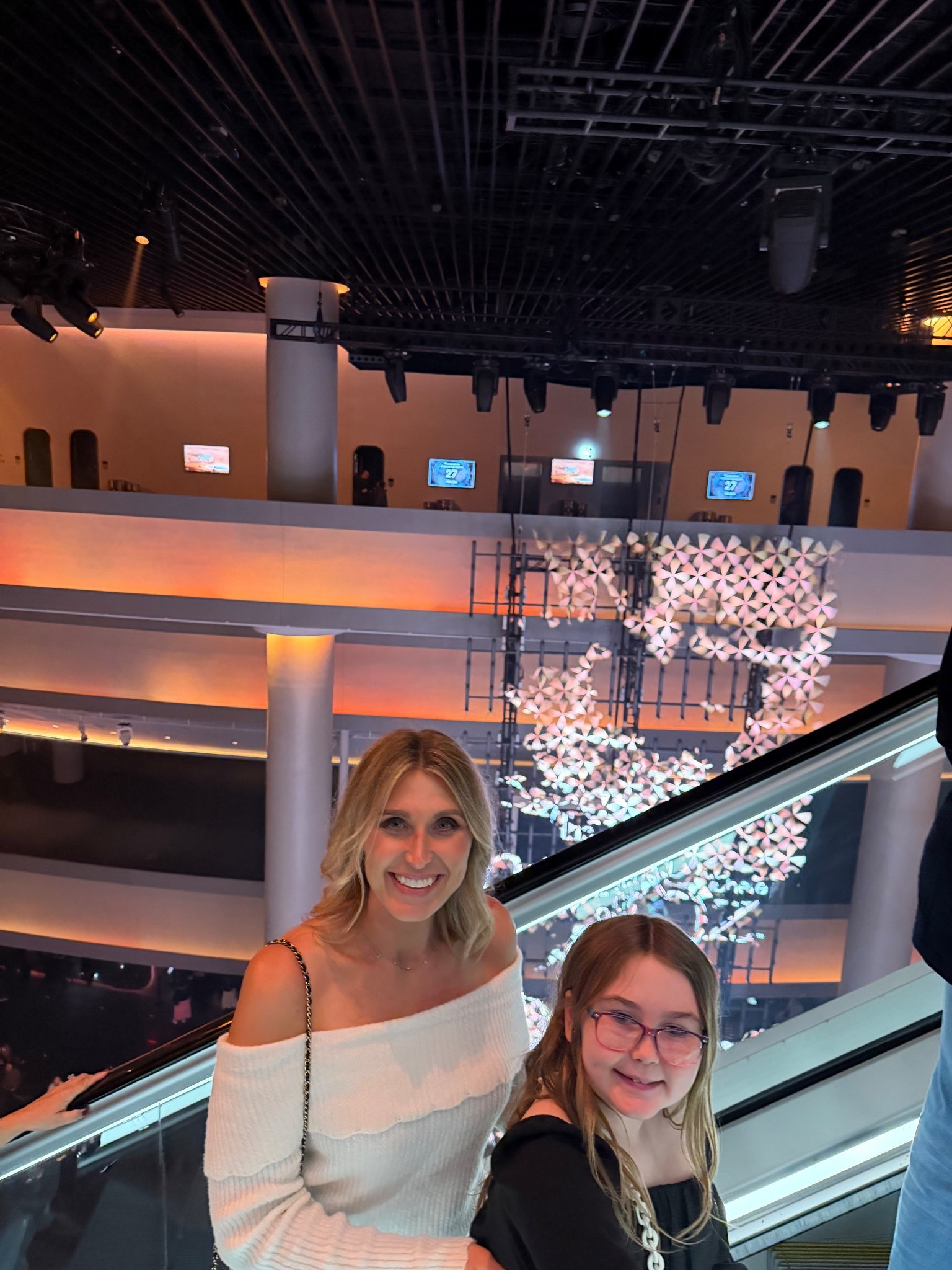 Wizard of Oz at the sphere was a great time! Linked my sweater from Walmart and a black dress for girls and teens! Both good gift ideas! 

#LTKCyberWeek #LTKGiftGuide #LTKootd