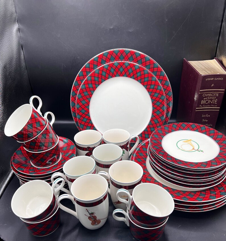 Tartan Plaid by ARITA/ charles Robert Salad Plates  - Etsy | Etsy (US)