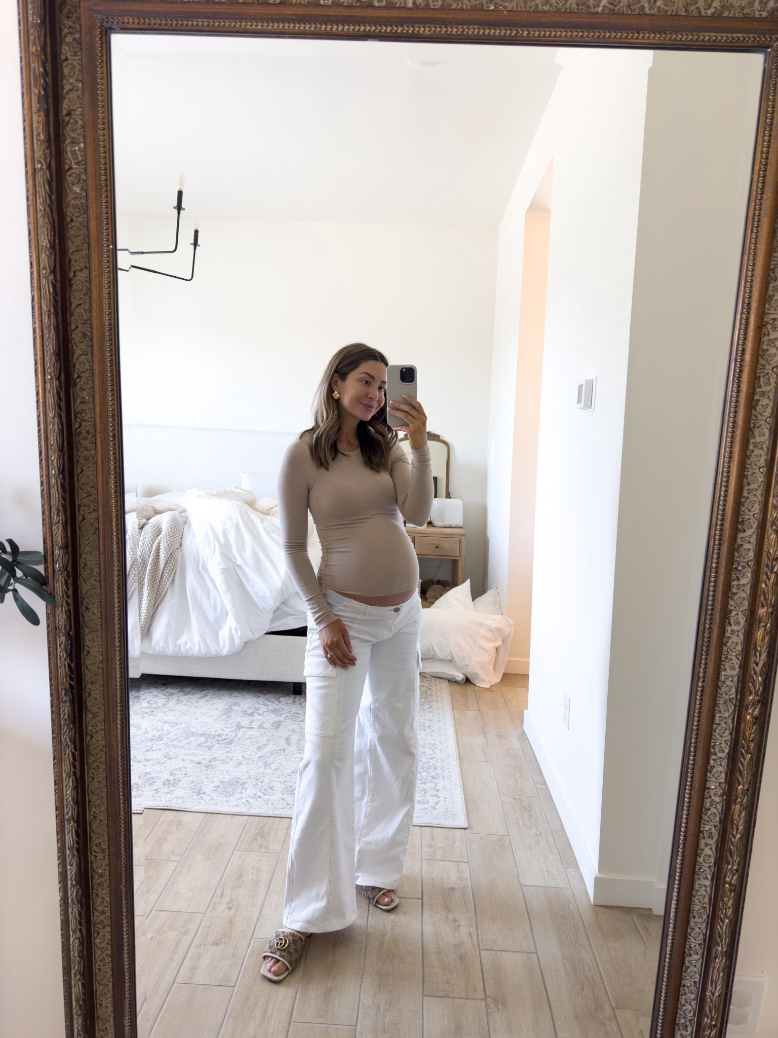 Medium in top & 27 in bottoms! Maternity denim that you can wear bodysuits with!!! Borrowed these items! 🤍✨

#LTKbump