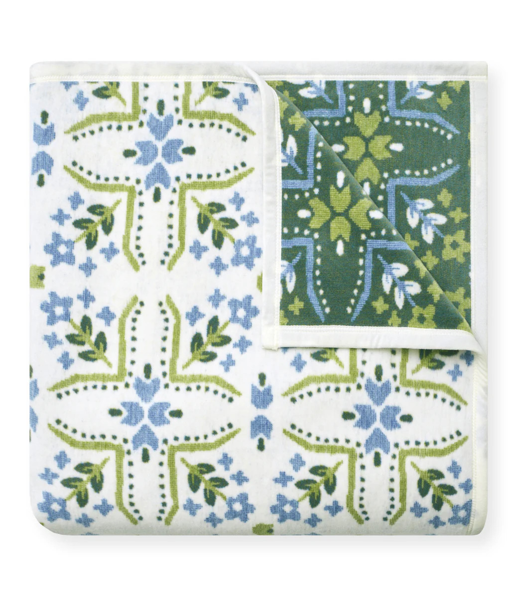 Farmhouse Flowers Family-Size Blanket | ChappyWrap | ChappyWrap