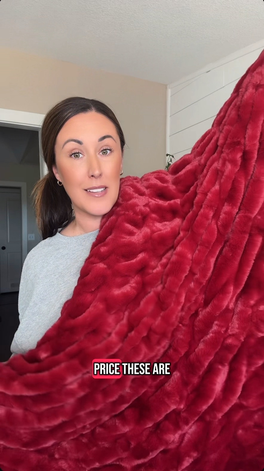 Comfrt’s Viral Dreamer Blanket is 50% off rn 🧸☁️ #comfrtclothing #comfrt #dreamerblanket

#LTKSaleAlert #LTKHome #LTKFindsUnder100