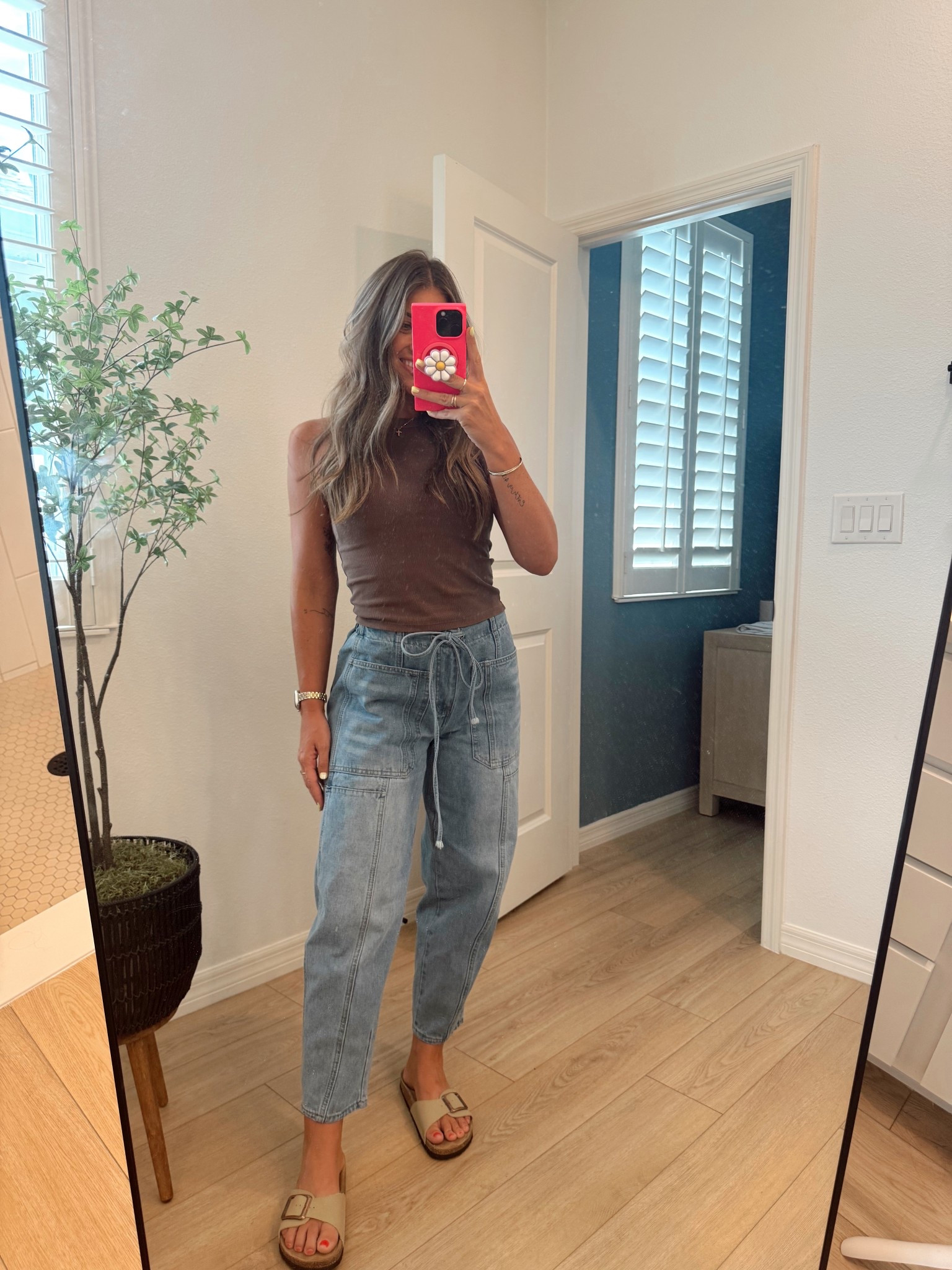 OOTD🤎 XS tank / S jeans — the cutest things!! an absolute must!!!
