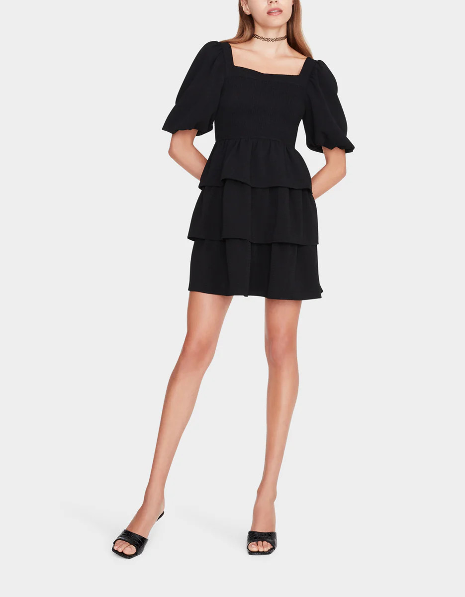 LACE IT UP SMOCKED DRESS BLACK | Betsey Johnson