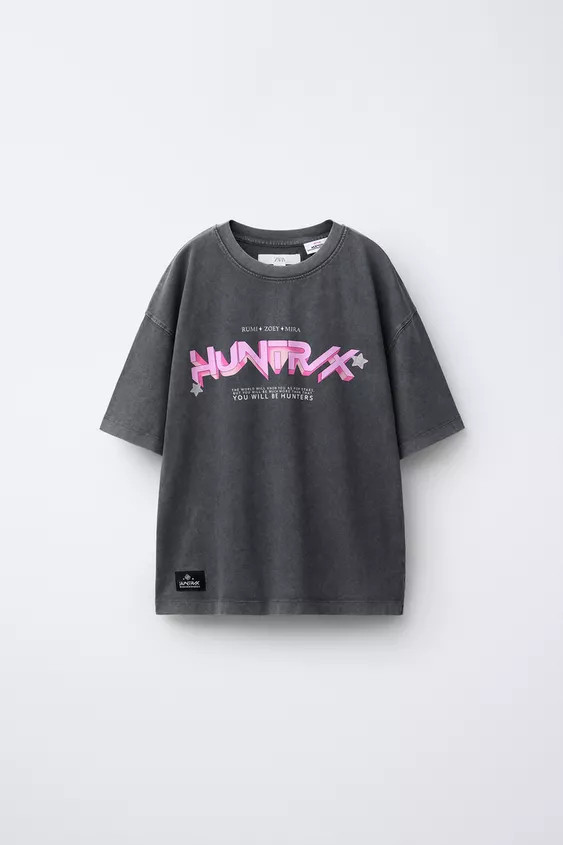 KPOP DEMON HUNTERS™ NETFLIX © WASHED EFFECT PRINTED T-SHIRT | Zara US