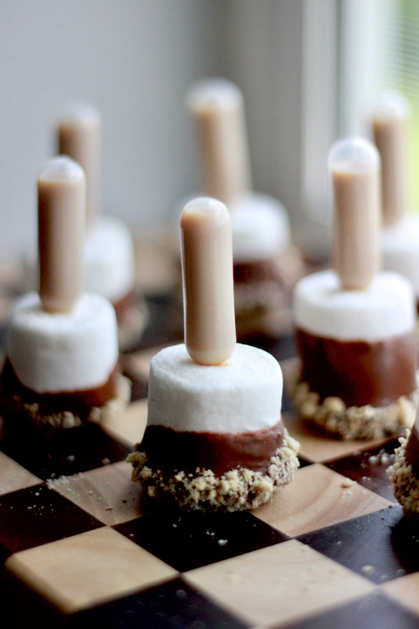 Try these s’mores bites this summer! Full details on my Instagram @thechicishchick 

#LTKSummerEdit #LTKParties #LTKSeasonal