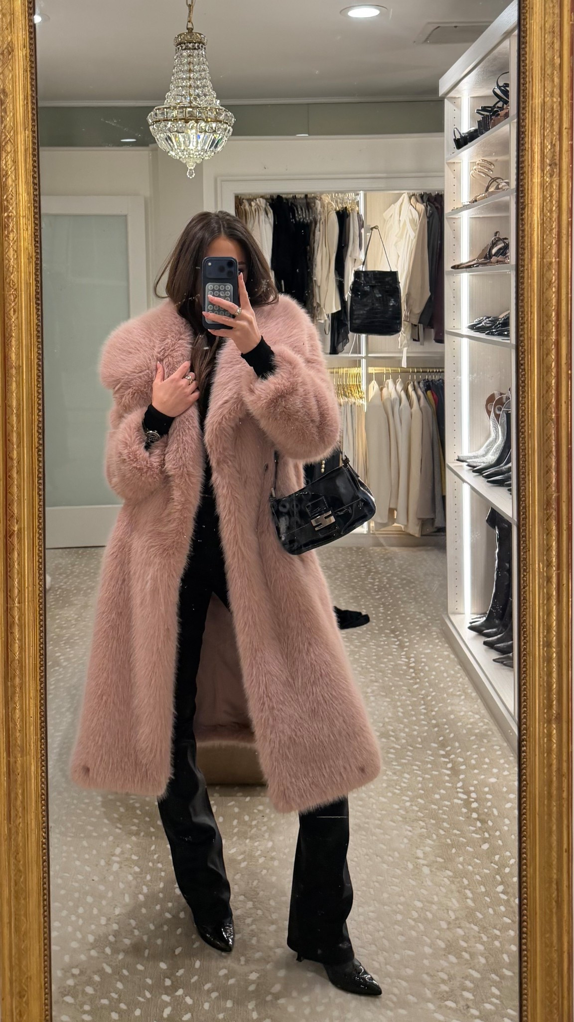 @aveclesfilles @lagence for NYFW 🖤

#LTKgrwm #LTKootd #LTKNYFW