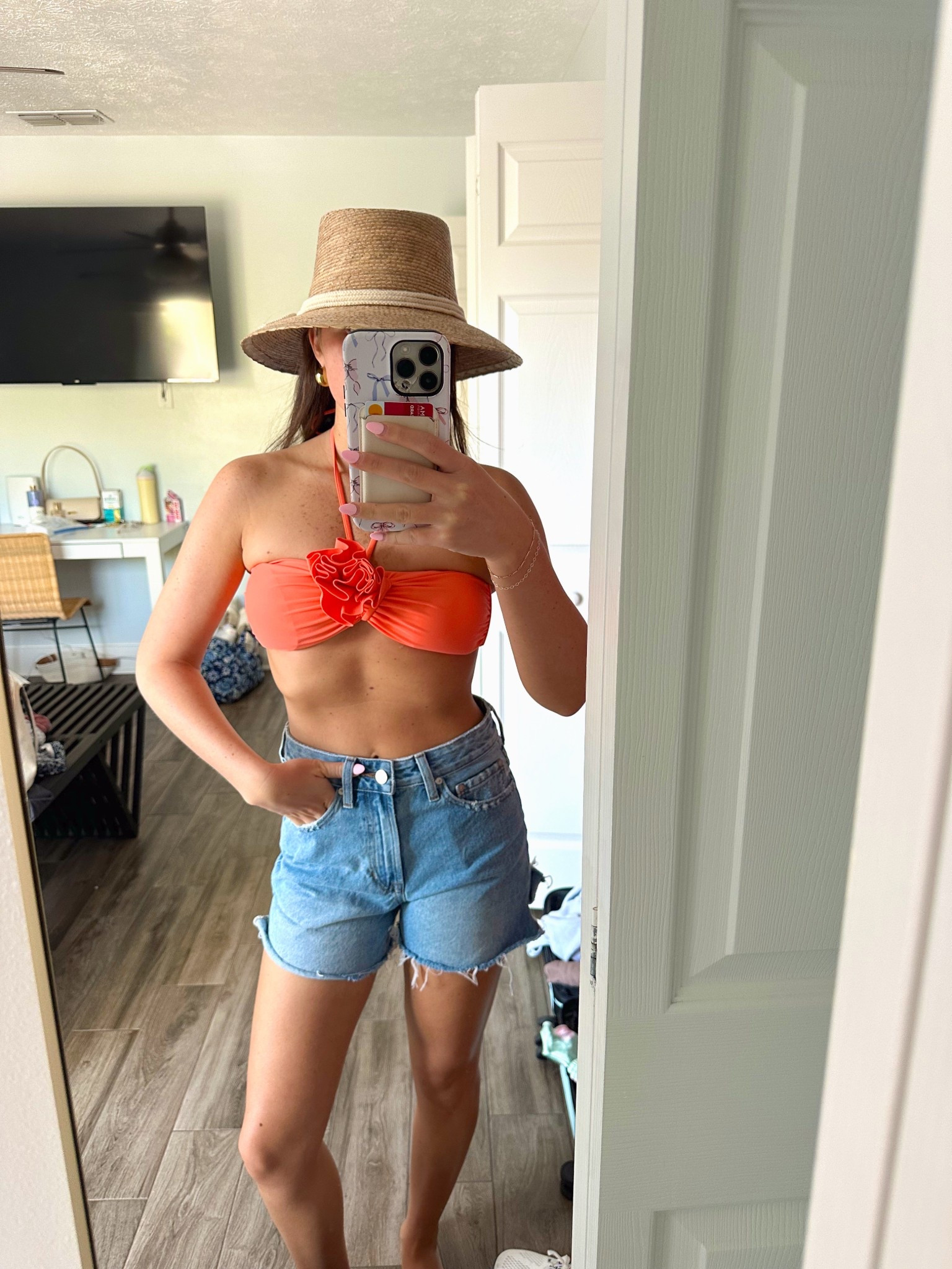 obsessed with this swimmie 

#LTKSwim #LTKBeauty #LTKSeasonal