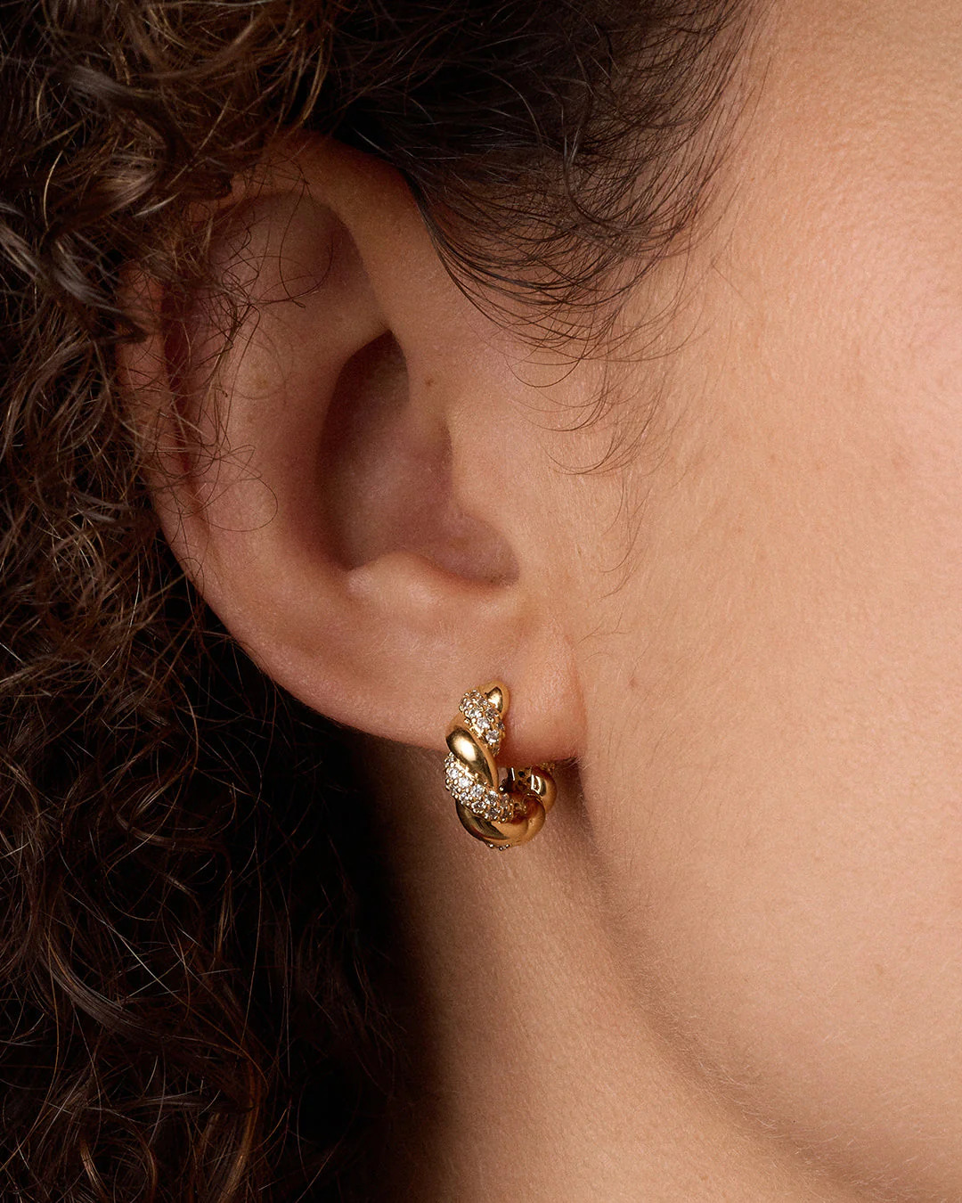 Crew Shimmer Huggies | gorjana