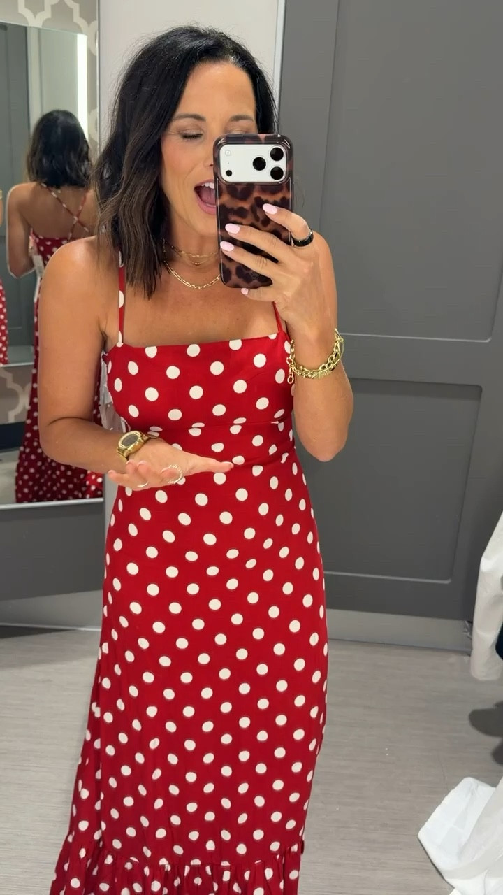 y’all this is a head-turner ❤️ fits SO good + easy to dress up or down! wearing a XS

@Target 
#targetfinds #ltkstyle #springoutfits #affordablefinds #dateoutfit #ootd