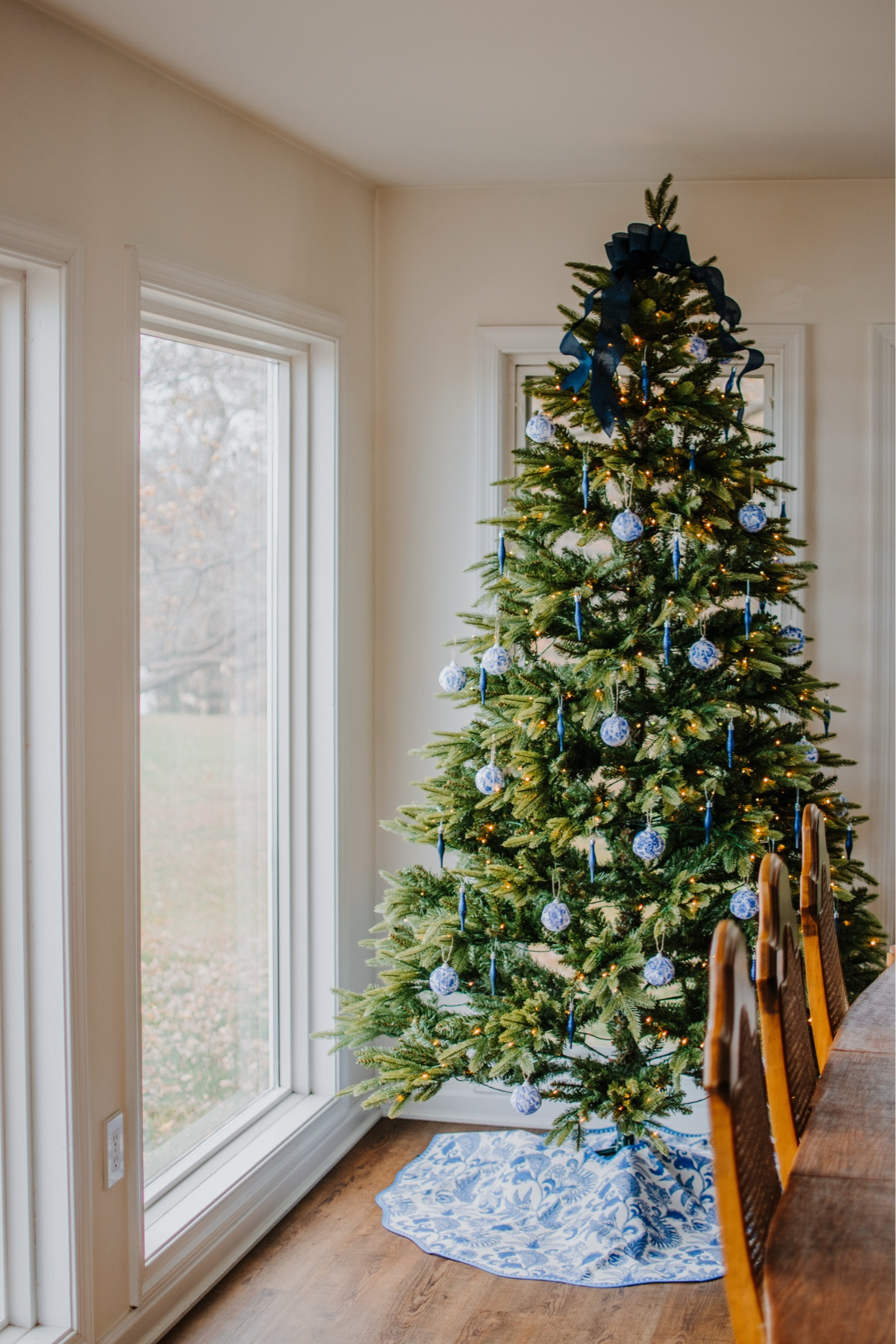 At the top of my holiday agenda: finally replacing the hand-me-down Christmas tree we've had at the cottage for the past four years. Since life looks a little crazy this year, I took advantage of Lowe's Early Black Friday Deals and snagged a tree in November (and setting up pre-Thanksgiving...I know, I know). Then I turned it into a perfectly grandmillennial holiday dream.

#ad #lowespartner @loweshomeimprovement 

#LTKHoliday #LTKCyberWeek #LTKHome