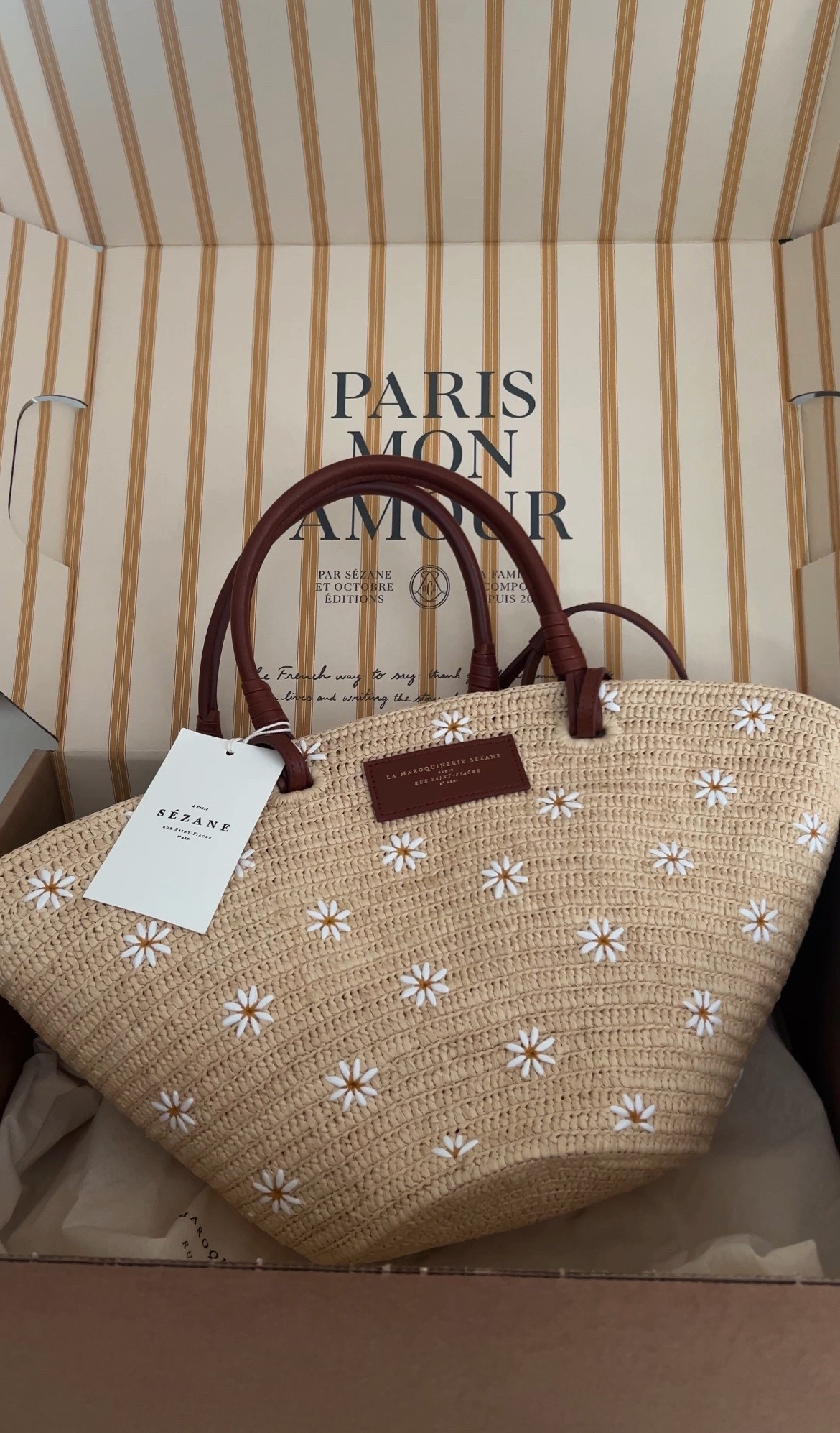 cutest spring/summer bag from sezane! 

#LTKSeasonal #LTKHome #LTKWorkwear