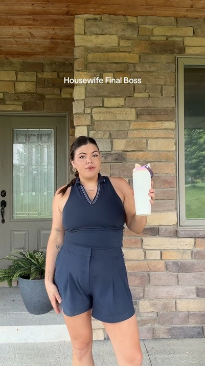 Real housewives of Des Moines #golf #ootd