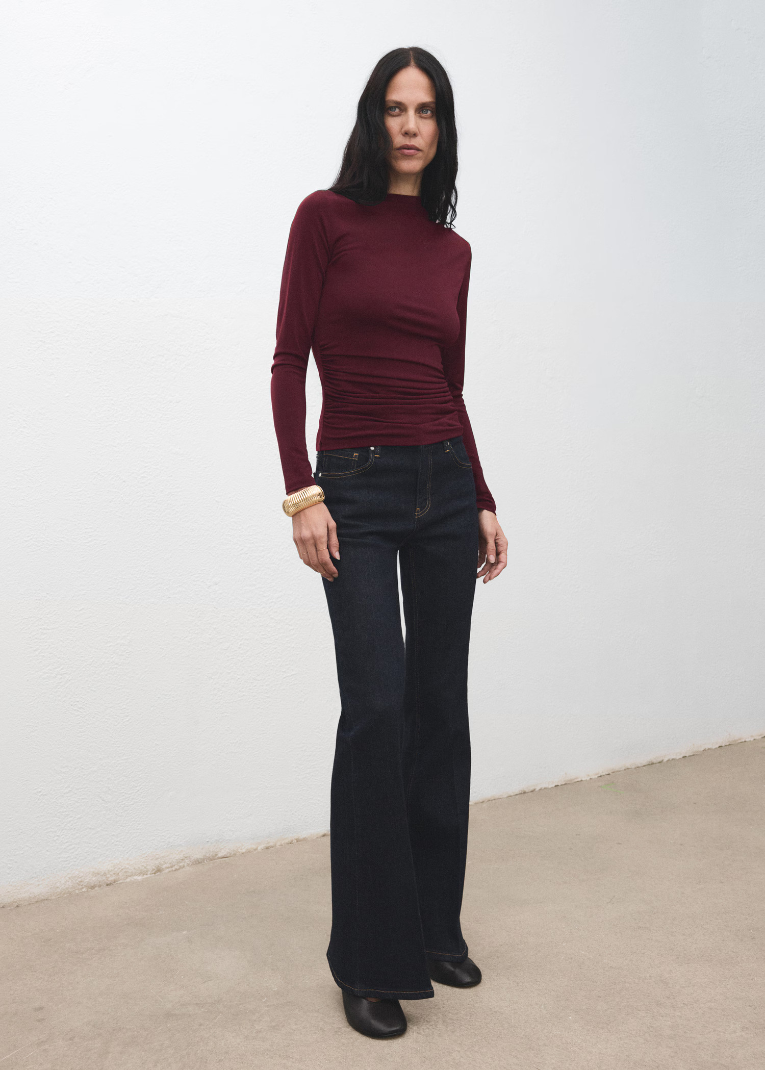 Draped fitted t-shirt - Women | MANGO USA | Mango (US/MX/AU)