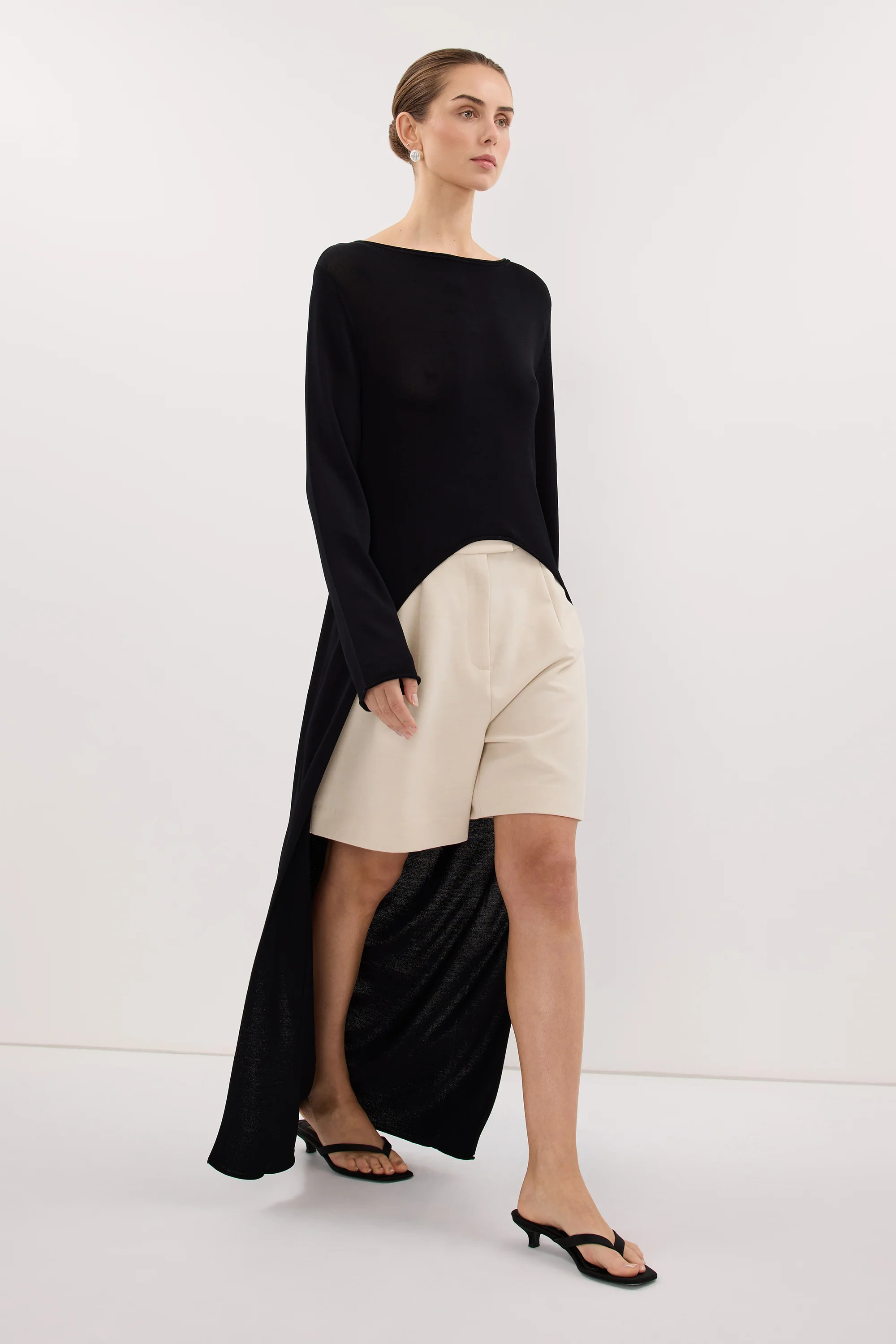 DAPHNE BLACK KNIT CAPE TOP | DISSH