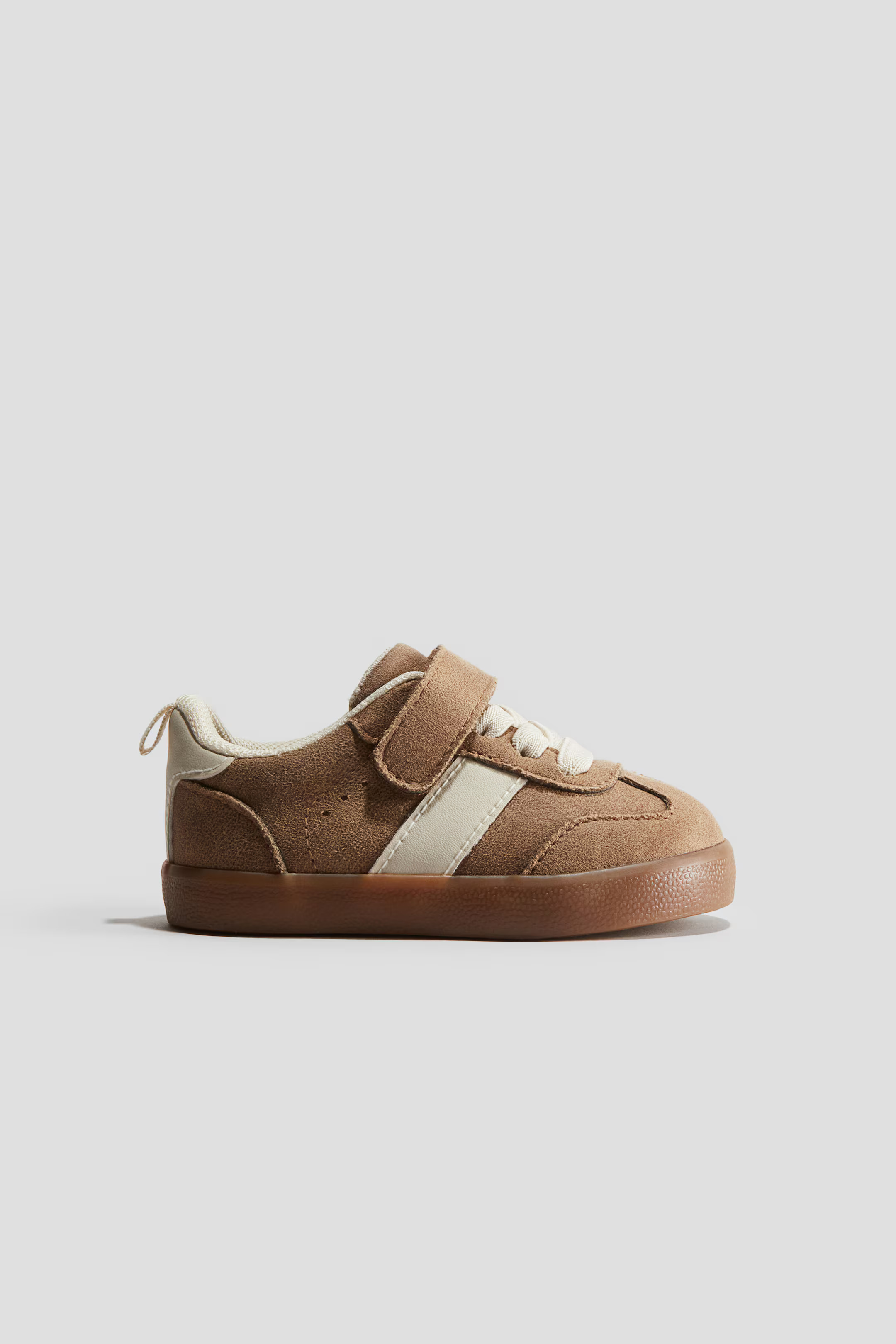 Sneakers | H&M (US + CA)