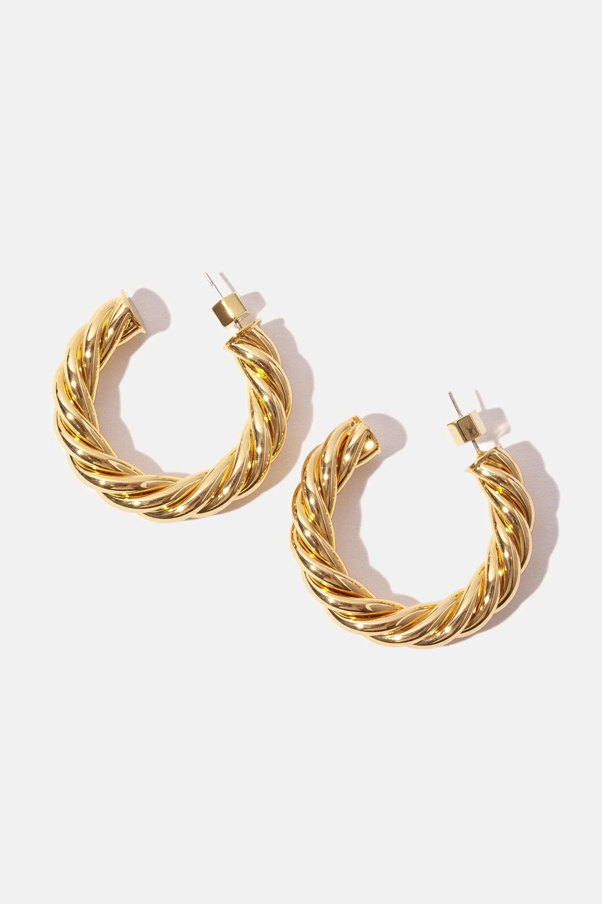 Naomi Hoops | Miranda Frye Inc.