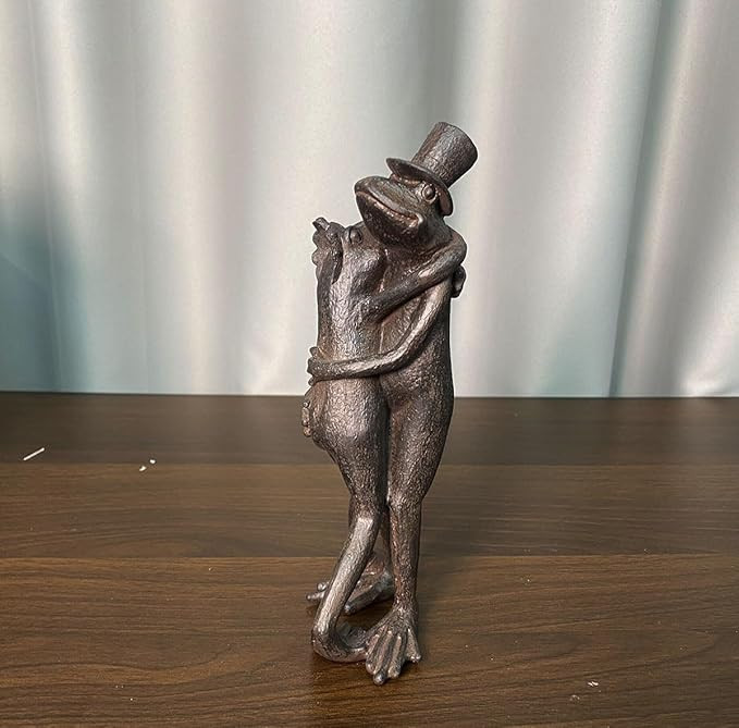 Artgenius Dancing Couple Sculpture, Romantic Hug Frog Garden and Indoor Outdoor Statue 8.3" Tall | Amazon (US)