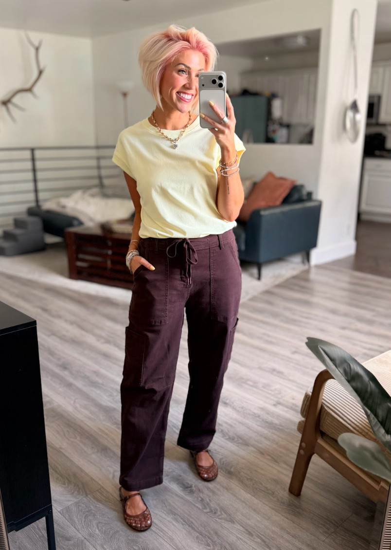 Simple yet chic. Top: Small // Pants: 6 // Sandals: TTS 

 #LTKootd #LTKSaleAlert
