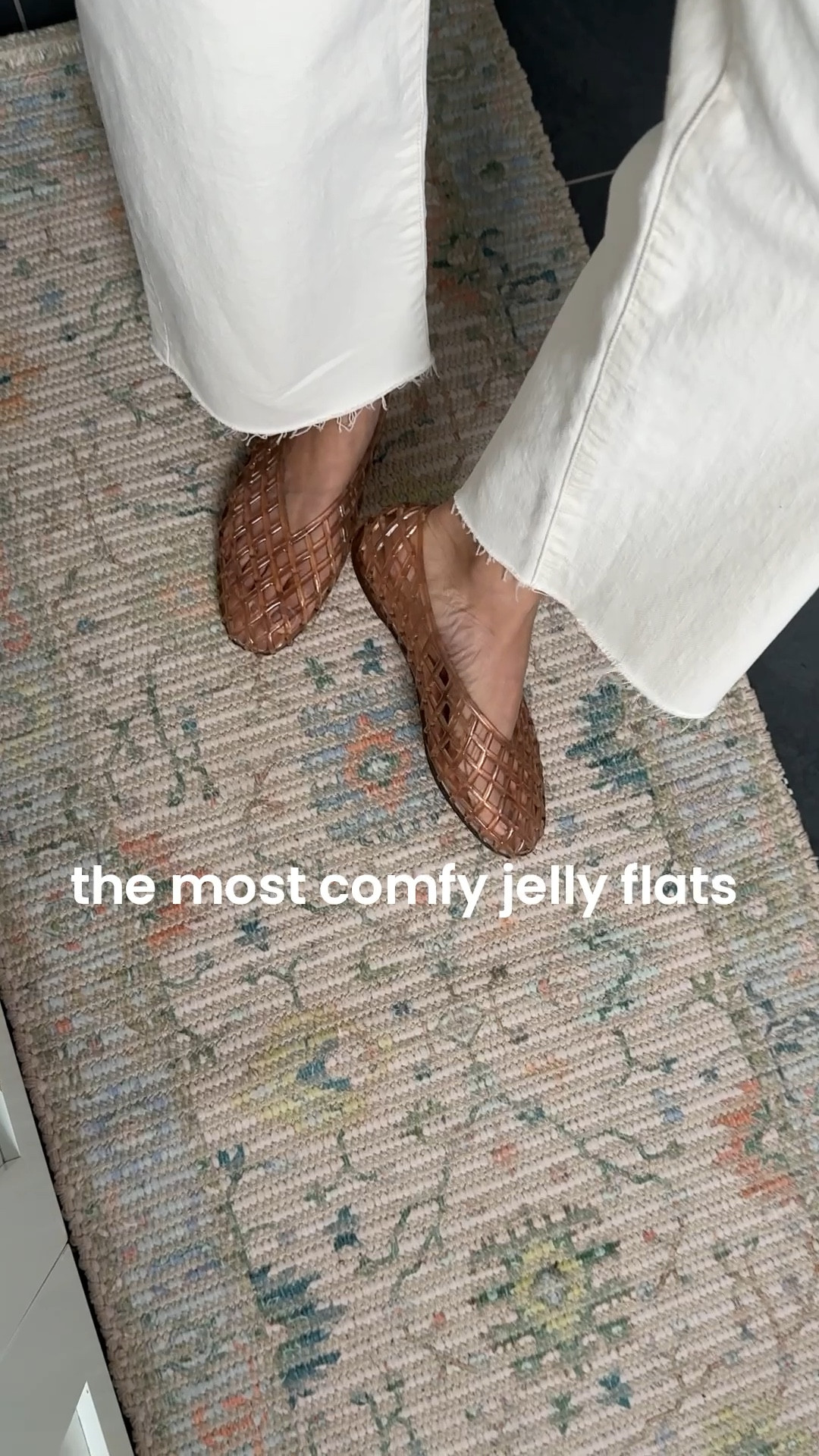 Cushioned, versatile jelly flats for vacation & when the weather warms up.

- Dolce vita flats in Mocha size 5. Water friendly so a great mom shoe for poolside / water play too.

- Madewell jeans in 24 Short, these are perfect! Soft ecru color

- Anthropologie bathroom mat love the soft muted colors 

 

#LTKmomlife #LTKTravel