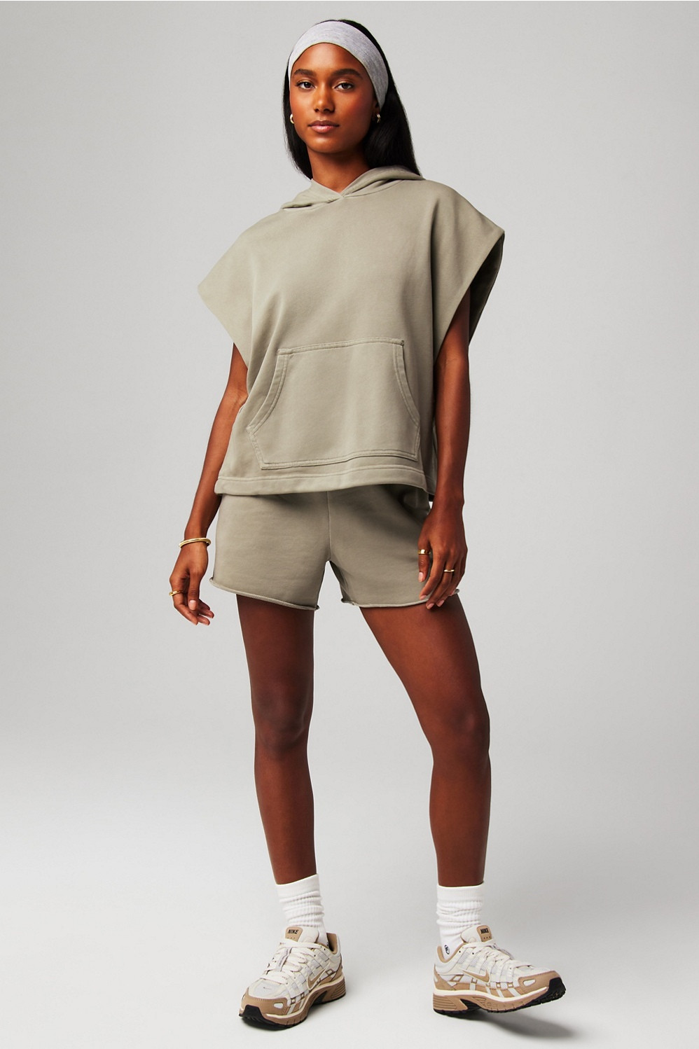 Euphoria 2-Piece Outfit | Fabletics - North America