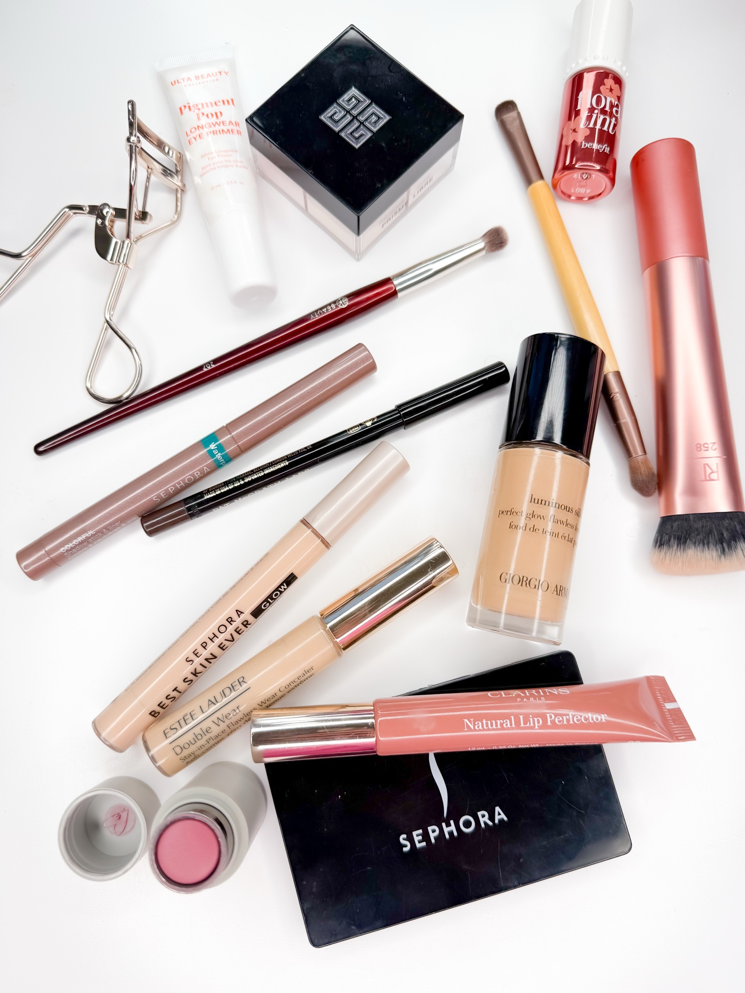 Today’s face.




Makeup of the day, simple makeup, easy makeup for moms on the go, makeup ideas for moms, favorite makeup for moms, Sephora favorites, Armani foundation, Sephora eye shadow stick, Claris lip gloss, favorite cream blush, favorite blush stick, 5 minute makeup for moms, eye shadow primer, Ulta eye shadow primer