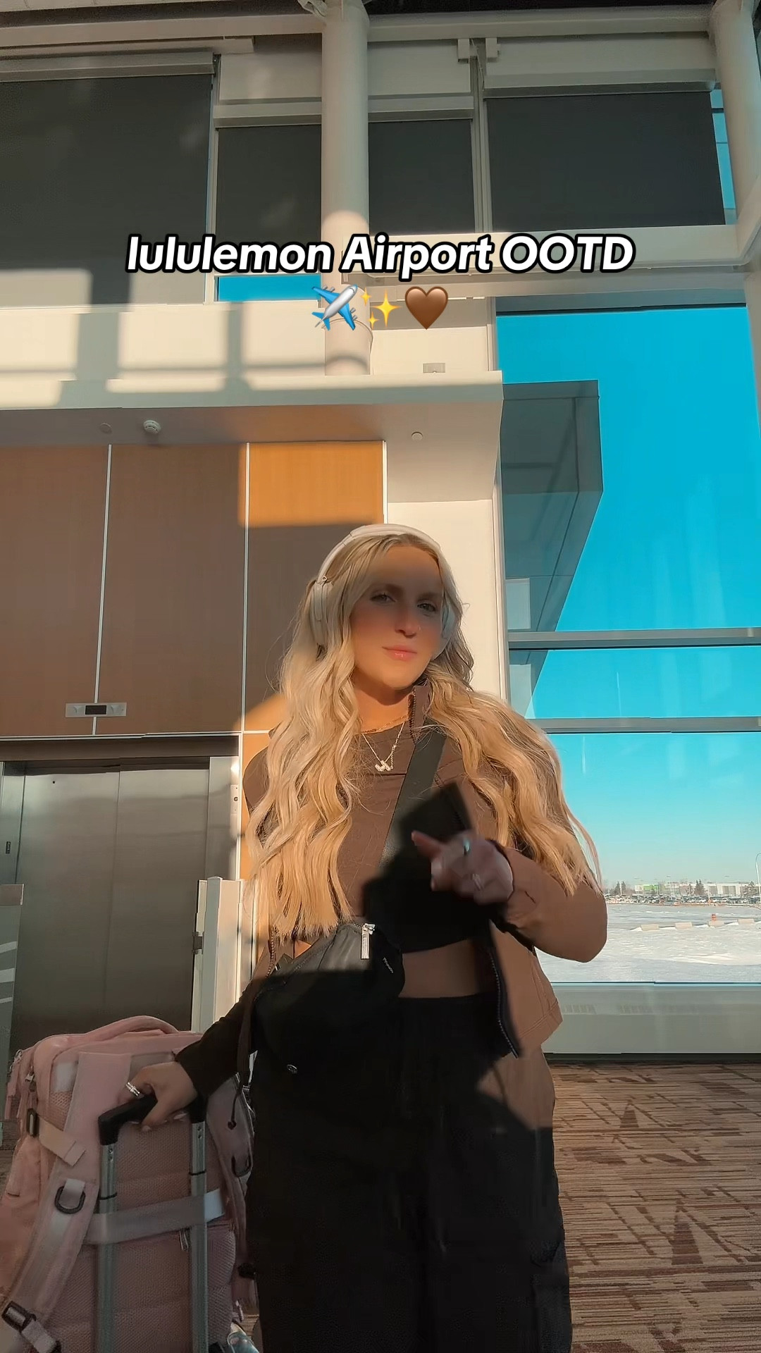 My go to airport fit ✈️ comfy, easy travel & such a cute set! (Mix and match in every colour!)

#LTKStyleTip #LTKActive #LTKSpringSale