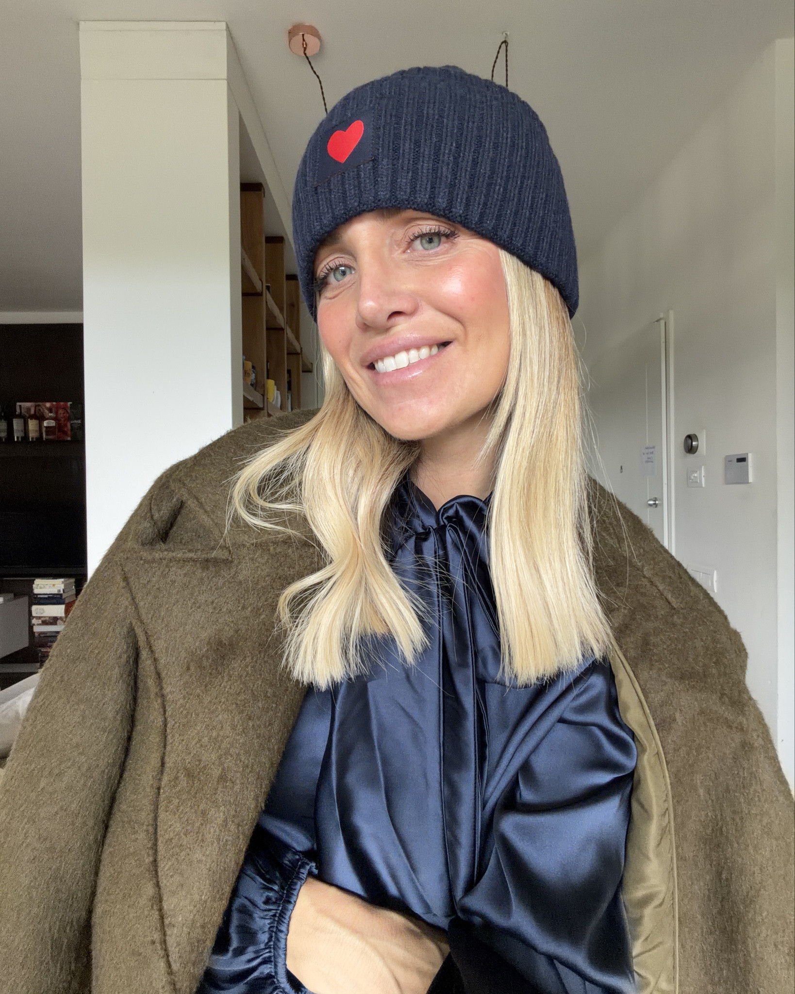 Il cappotto over è sempre un ottima idea e se é nel colore di stagione lo é ancora di più… basta saperlo abbinare bene e qui ti do alcuni spunti ! 

#LTKgiftguide #LTKwinter #LTKitalia