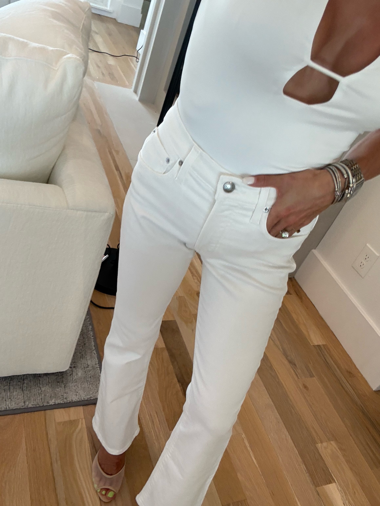 Love these white jeans petite friendly size 23