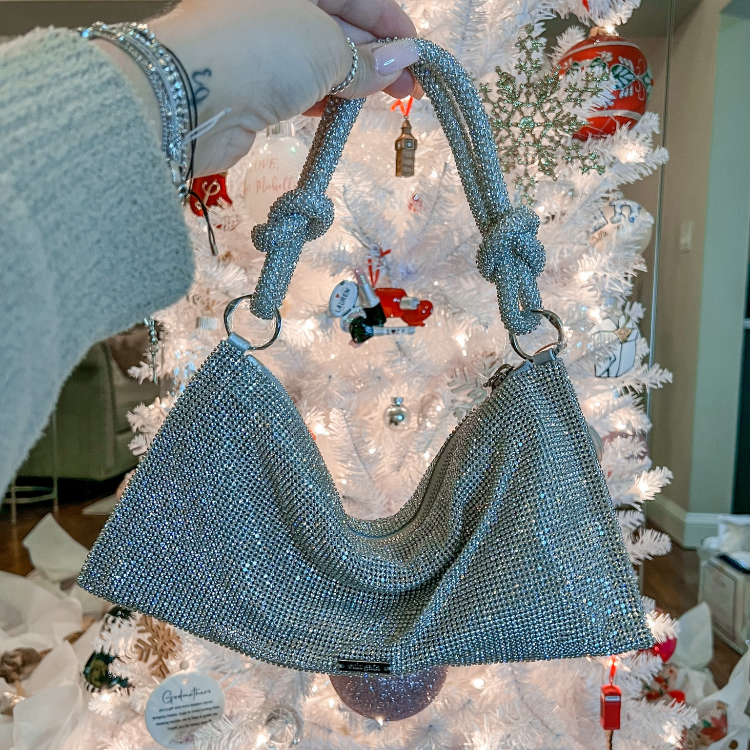 Ladies & gentlemen, ✨her✨

The it bag of the season is currently on sale on both Bloomies & Saks! Run! 🏃‍♀️

If you do in store pick up, you can have it time to ring in the new year! 💖 @cultgaia

#LTKFind #LTKGiftGuide #LTKsalealert