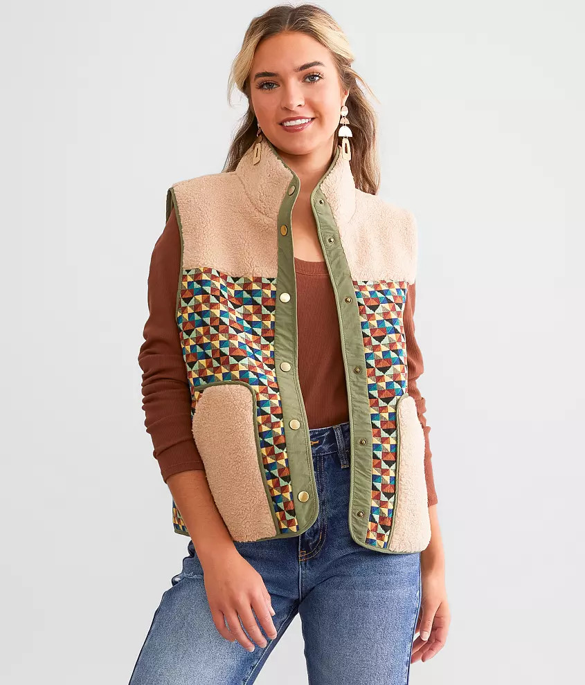 Pieced Sherpa Vest | Buckle