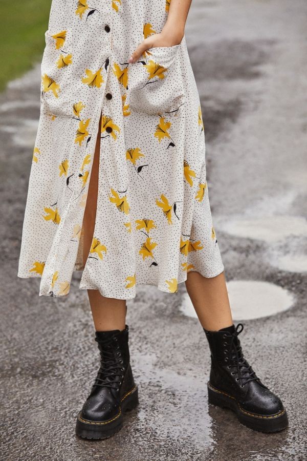 Dr. Martens Jadon Platform 8-Eye Boot | Urban Outfitters (US and RoW)