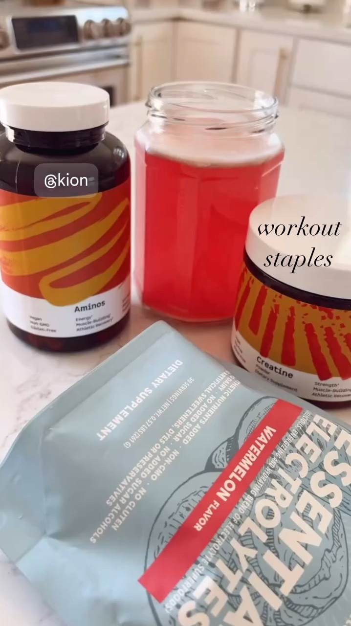 ~ love taking my aminos in the morning prior to my workout… that way my muscles have building blocks ~ 

#LTKU