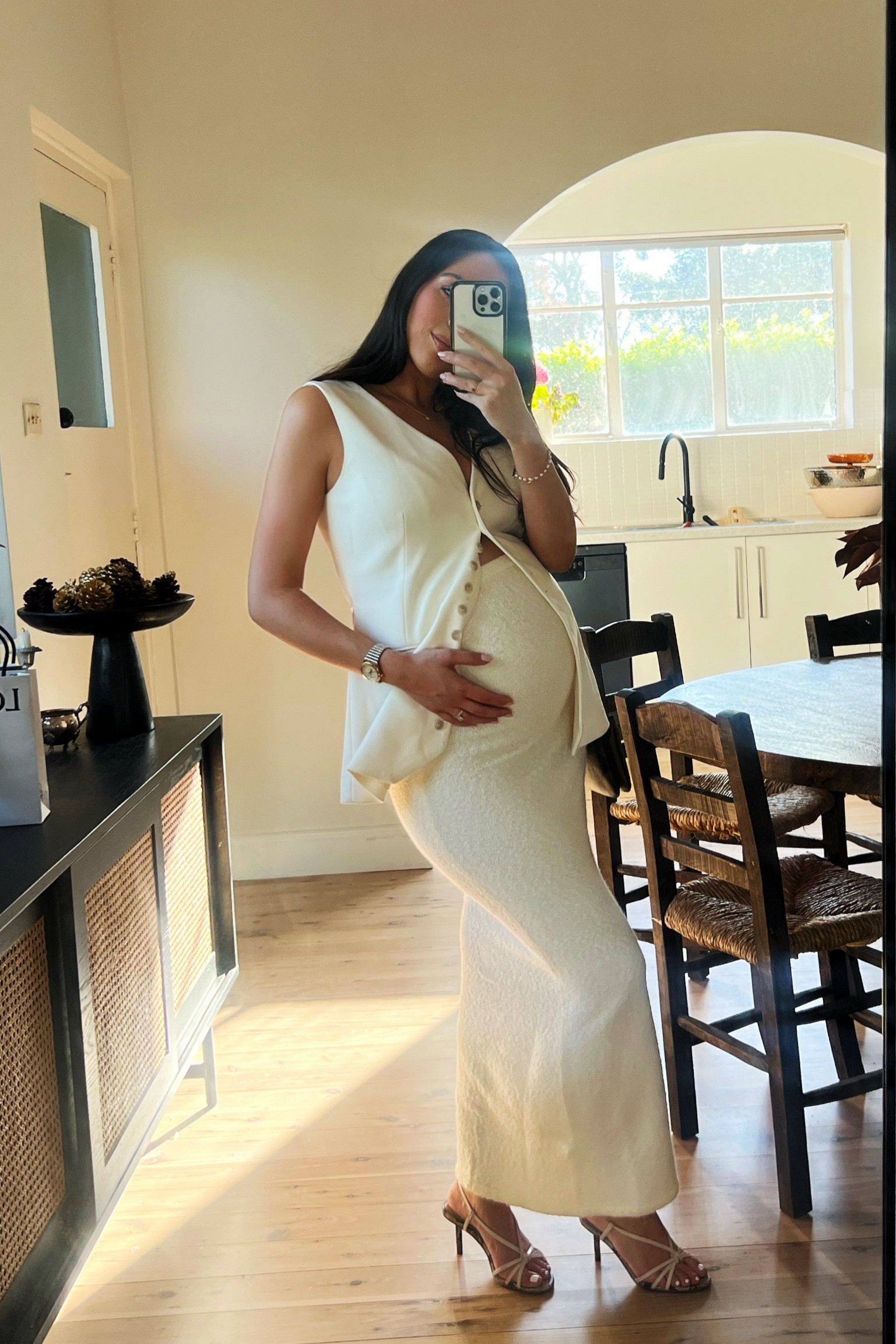 Vest- Size small 
Skirt - Size 10 for the bump 

Perfect social Christmas outfit that can be dressed up or down! ✨

#LTKaustralia #LTKstyletip #LTKmaternity