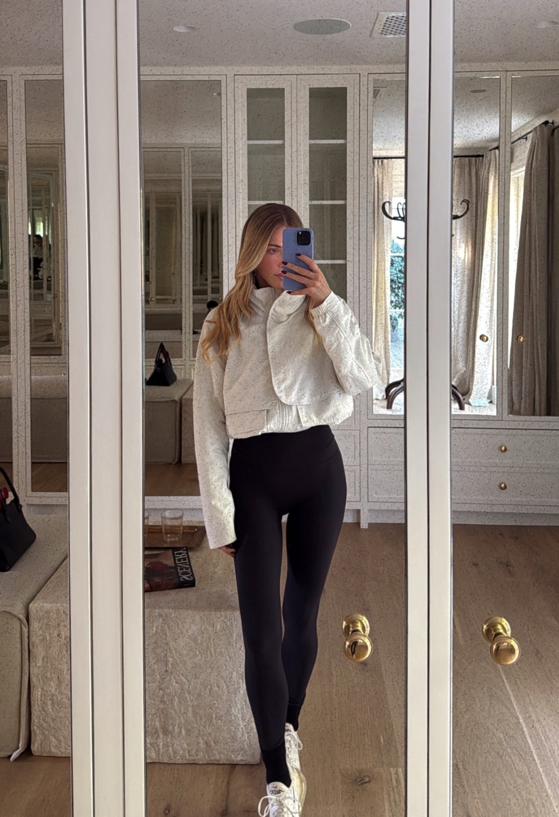 Go-to athleisure outfit 🤍