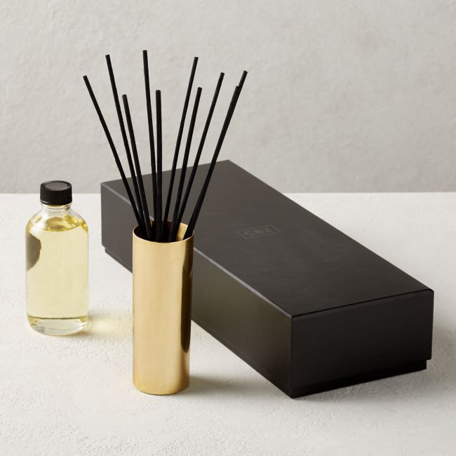 Cedarwood + Tobacco Scented Reed Diffuser 3oz | CB2
