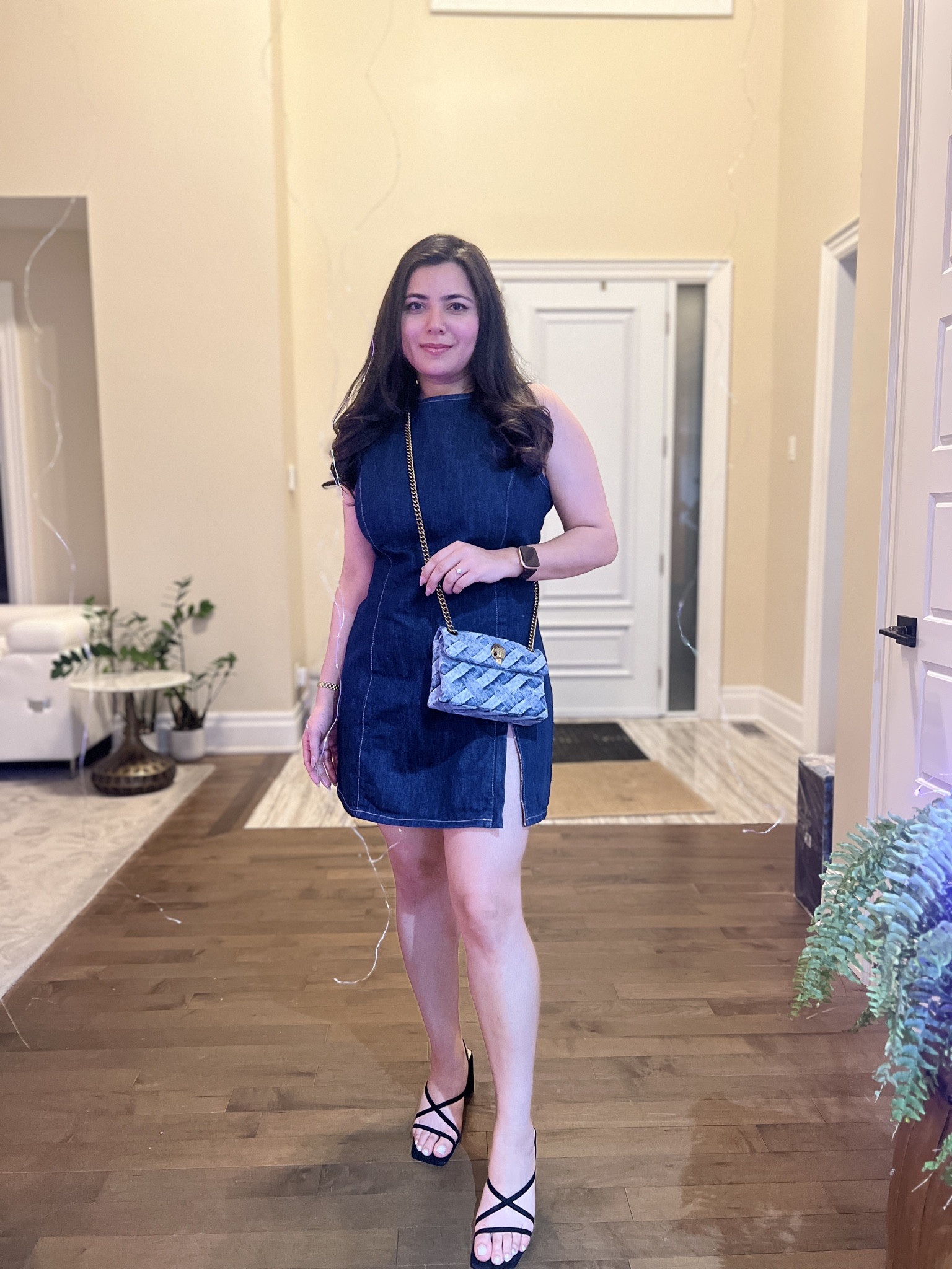 Dress is Zara but sold out. Linked similar options below ❤️ 

#LTKU #LTKootd #LTKgrwm